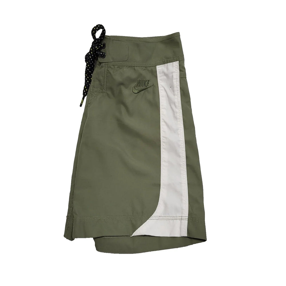 Nike Green Drawstring Sport Shorts Uk Women's Size 10 W28 L421
