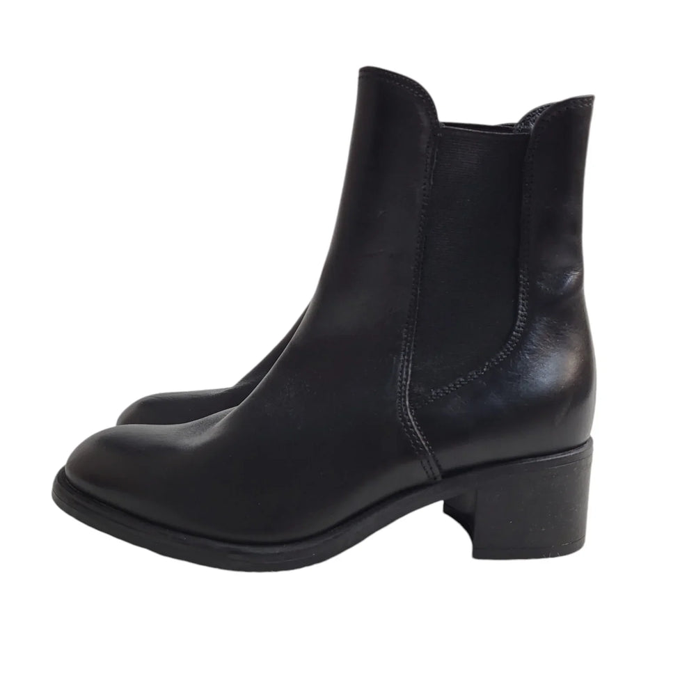 Jones Black Pull-On Leather Boots Uk Women's Size 3.5
